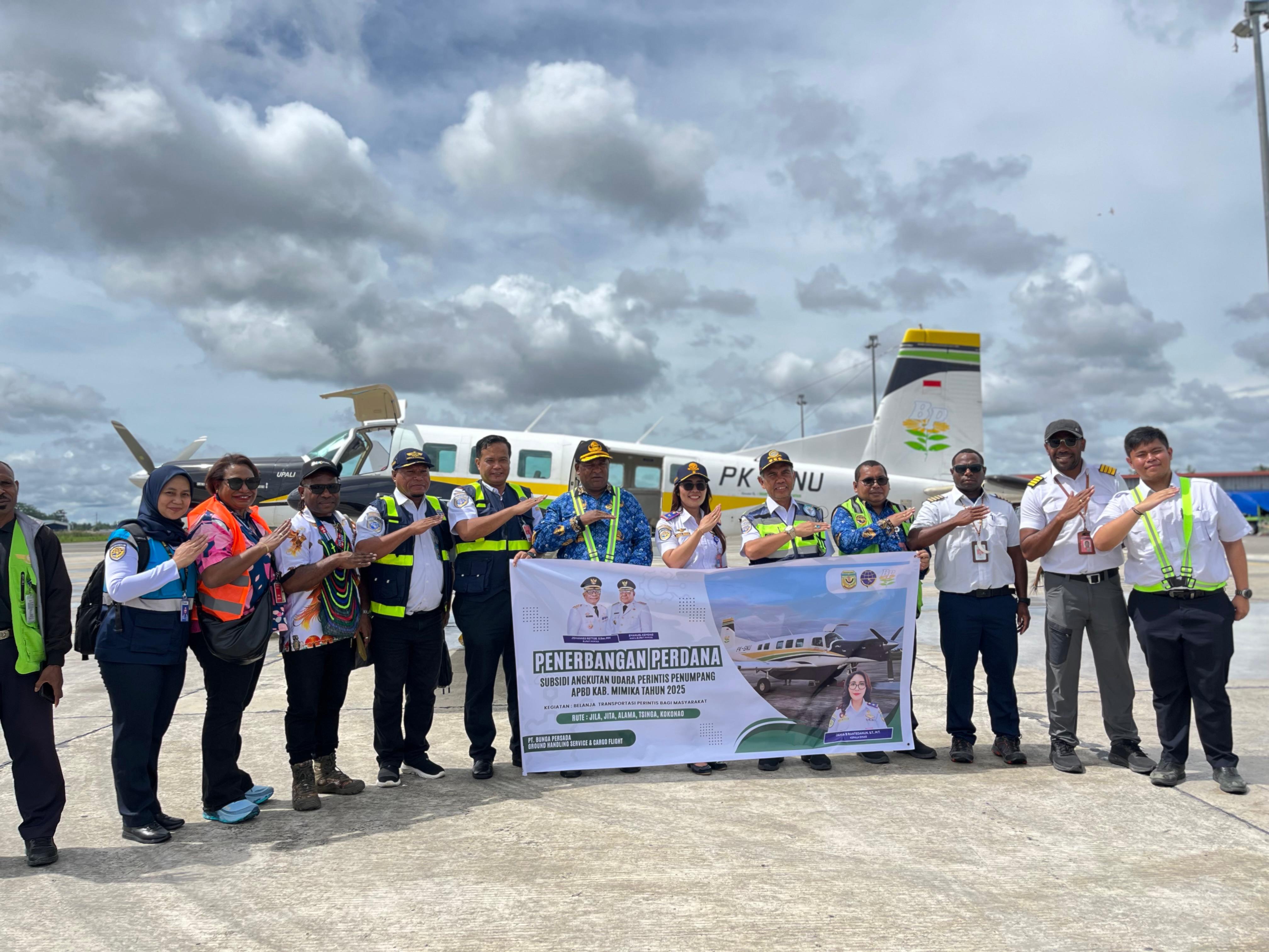 Penerbangan Perdana Subsidi Angkutan Udara Perintis Penumpang Kabupaten Mimika Tahun 2025